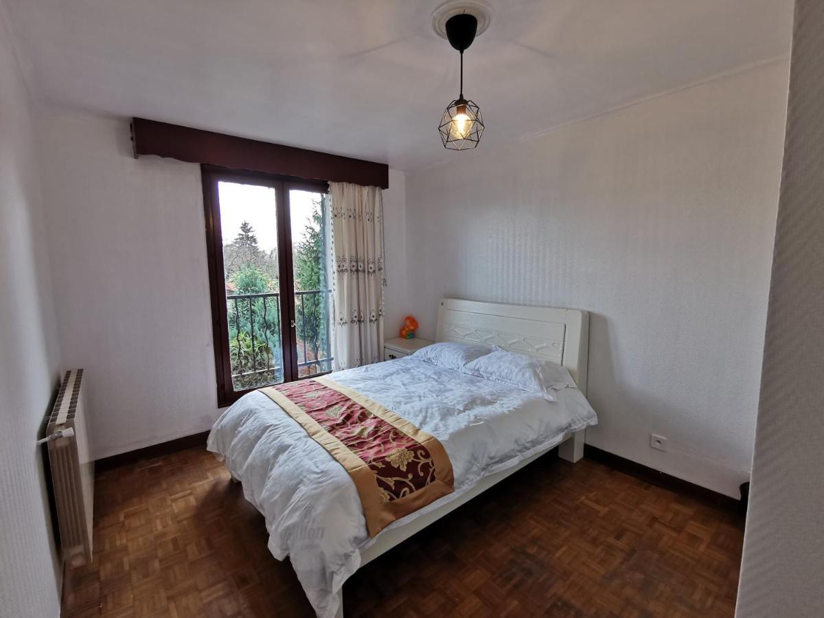 Bondy Chambre Exterior photo
